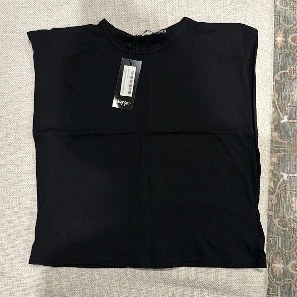 Nasty gal black muscle tee with shoulder pads